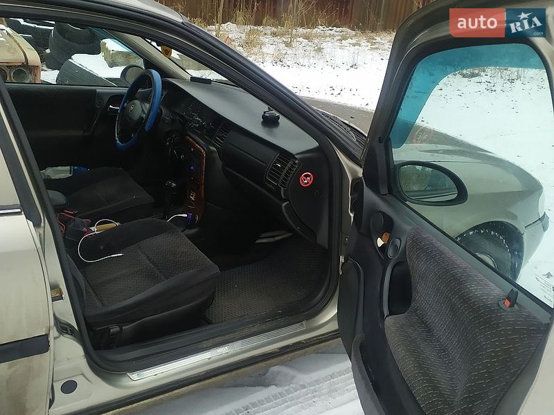 Фото Opel Vectra з оголошення AUTO.RIA