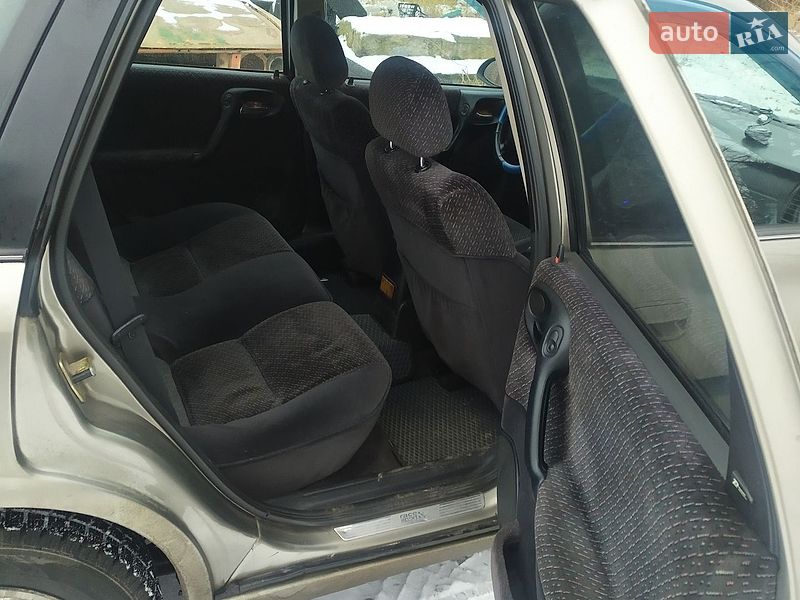Фото Opel Vectra з оголошення AUTO.RIA