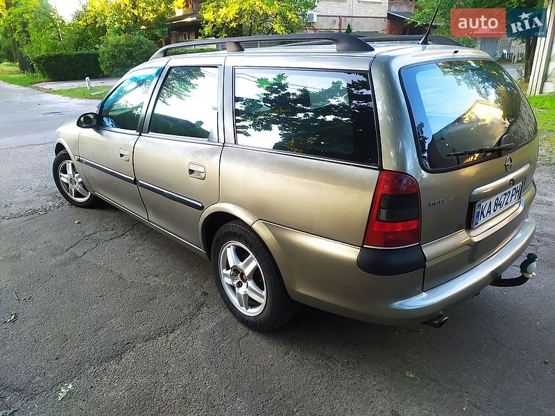 Фото Opel Vectra з оголошення AUTO.RIA