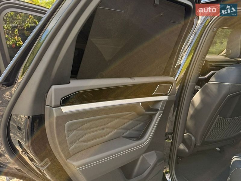 Фото Volkswagen Touareg з оголошення AUTO.RIA