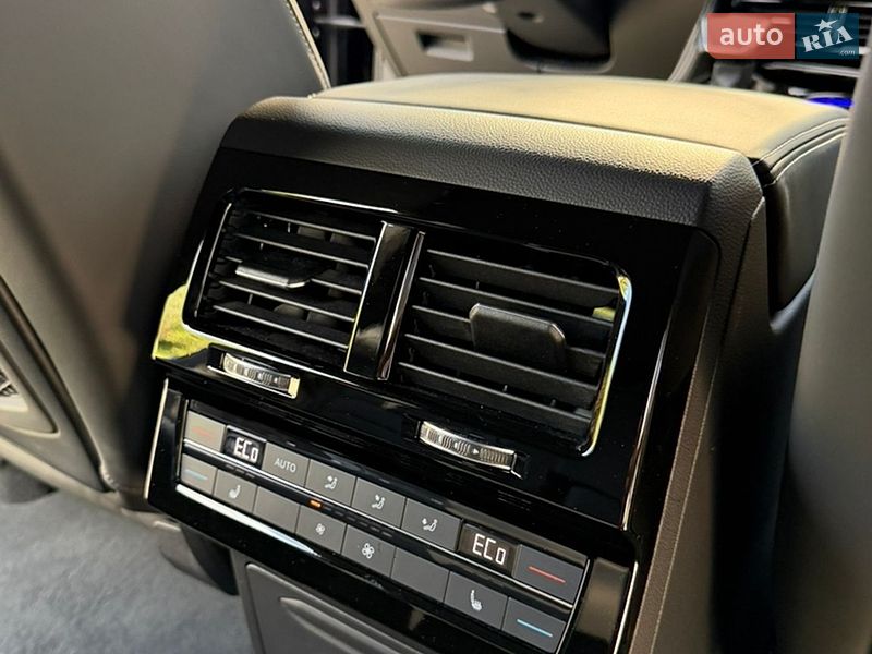 Фото Volkswagen Touareg з оголошення AUTO.RIA