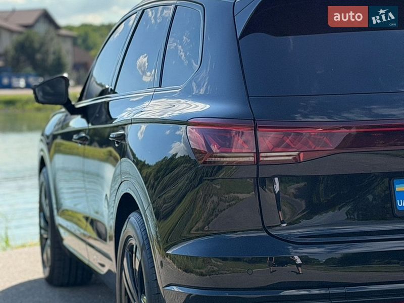 Фото Volkswagen Touareg з оголошення AUTO.RIA