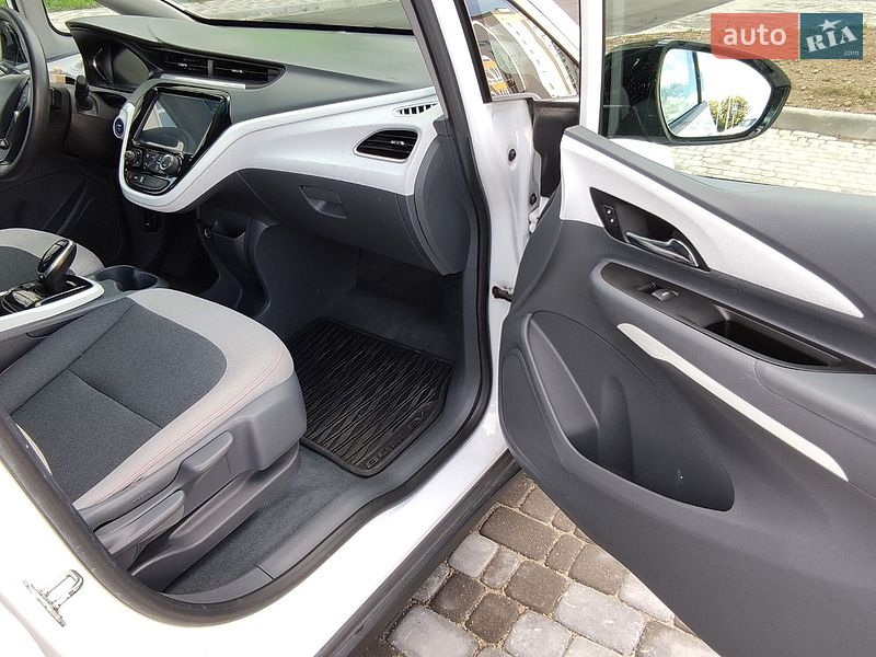Фото Chevrolet Bolt EV з оголошення AUTO.RIA