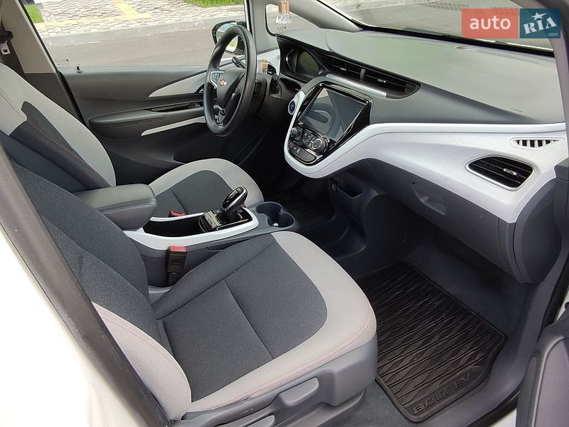 Фото Chevrolet Bolt EV з оголошення AUTO.RIA