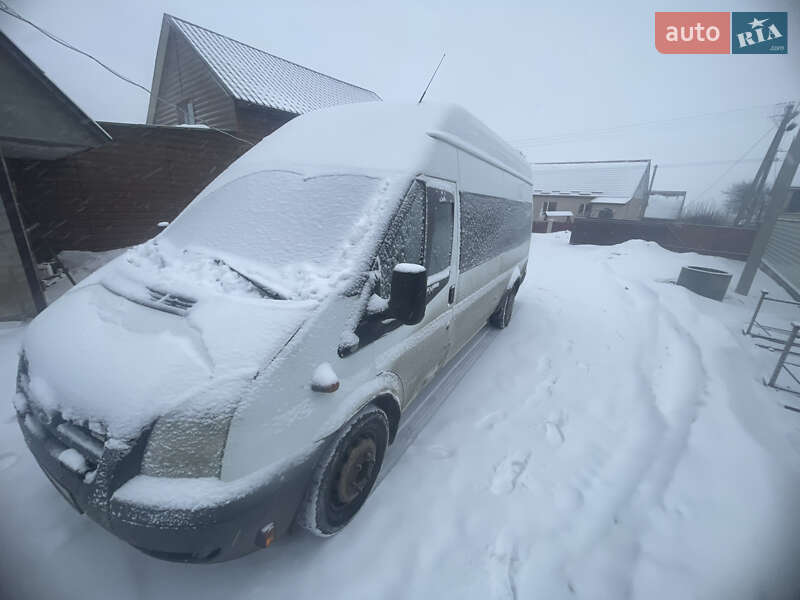Фото Ford Transit з оголошення AUTO.RIA