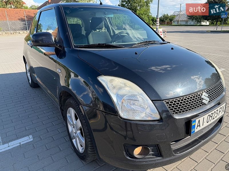 Фото Suzuki Swift з оголошення AUTO.RIA