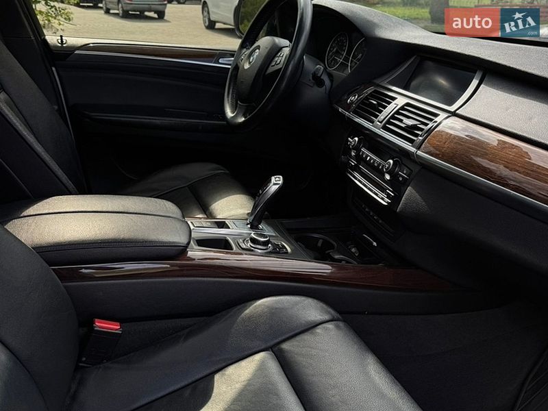 Фото BMW X5 з оголошення AUTO.RIA
