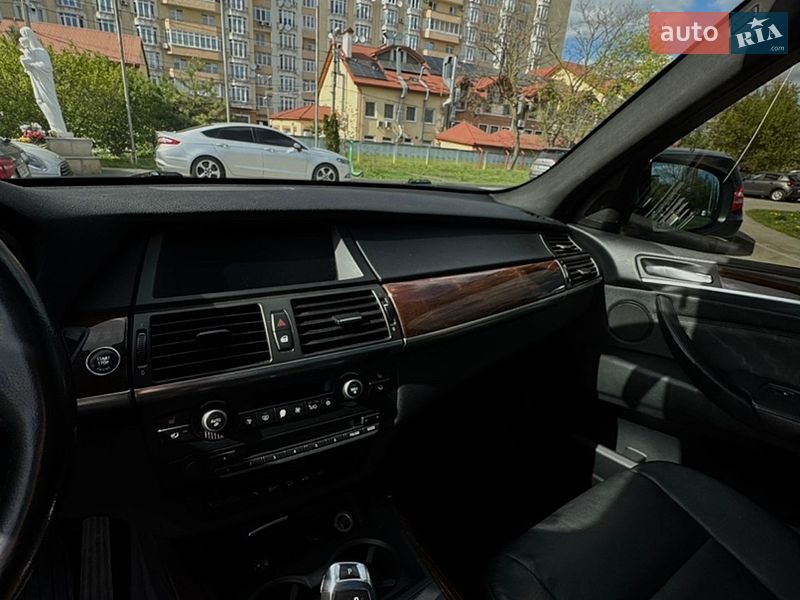 Фото BMW X5 з оголошення AUTO.RIA