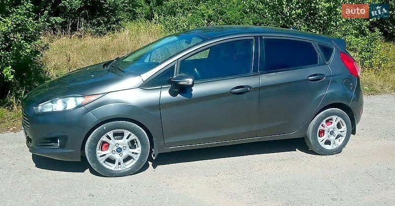 Фото Ford Fiesta з оголошення AUTO.RIA