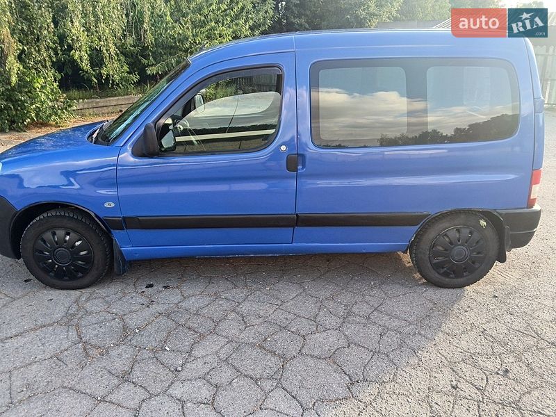 Фото Peugeot Partner з оголошення AUTO.RIA