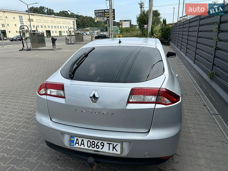 Фото Renault Laguna з оголошення AUTO.RIA