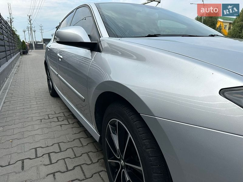 Фото Renault Laguna з оголошення AUTO.RIA