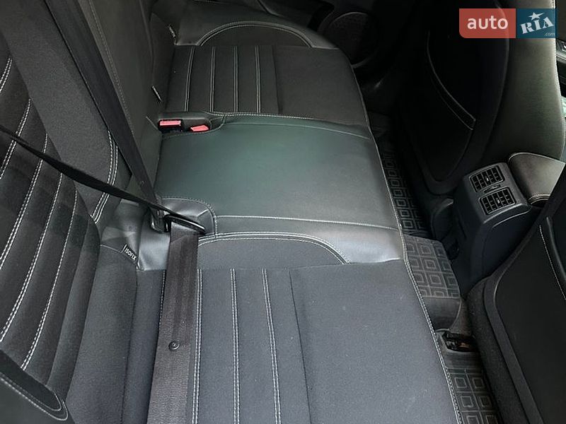Фото Renault Laguna з оголошення AUTO.RIA