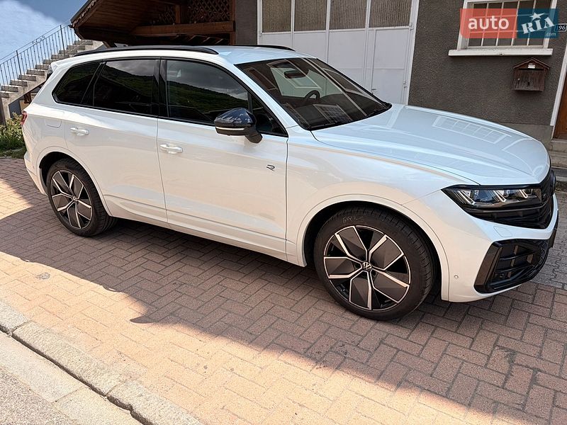 Фото Volkswagen Touareg з оголошення AUTO.RIA