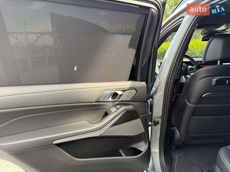 Фото BMW X7 з оголошення AUTO.RIA