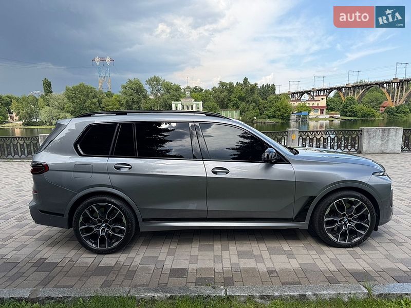 Фото BMW X7 з оголошення AUTO.RIA