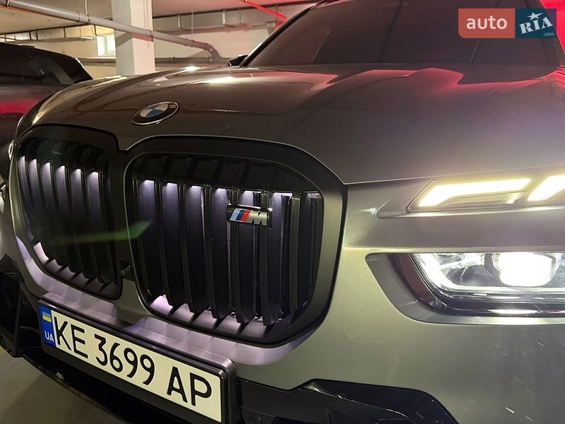 Фото BMW X7 з оголошення AUTO.RIA