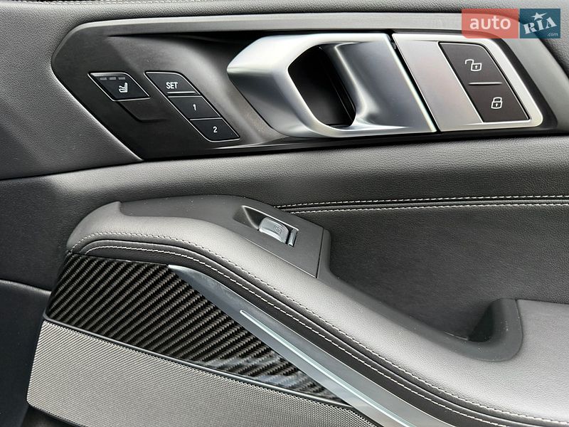 Фото BMW X7 з оголошення AUTO.RIA