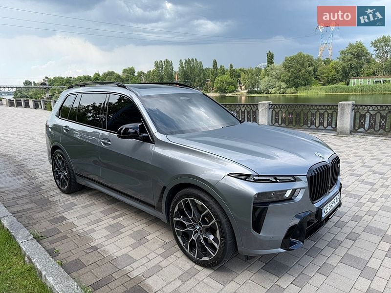 Фото BMW X7 з оголошення AUTO.RIA