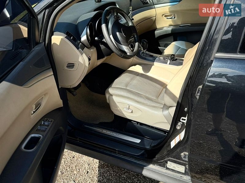 Фото Subaru Tribeca з оголошення AUTO.RIA