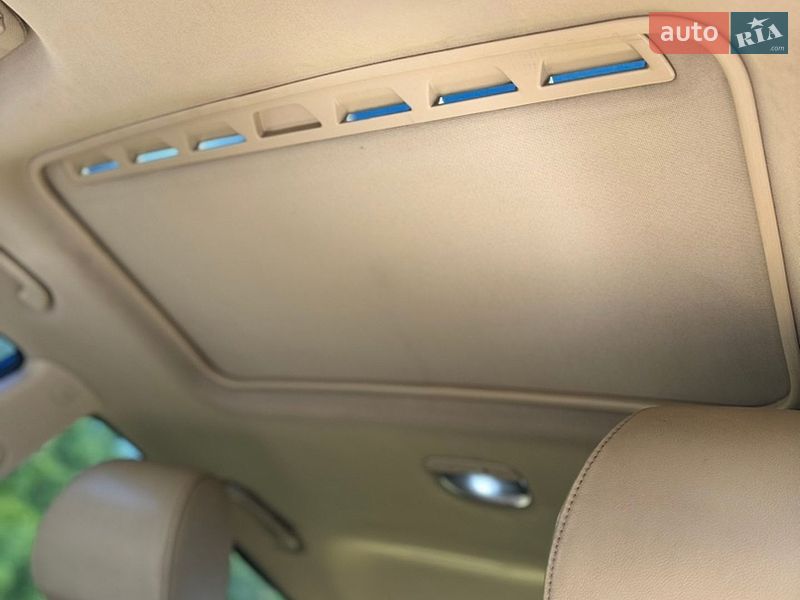 Фото Subaru Tribeca з оголошення AUTO.RIA