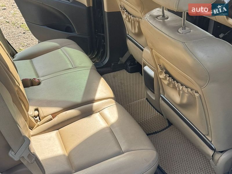 Фото Subaru Tribeca з оголошення AUTO.RIA