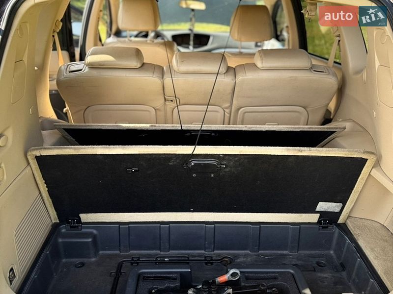 Фото Subaru Tribeca з оголошення AUTO.RIA