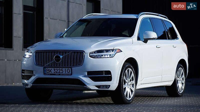 Фото Volvo XC90 з оголошення AUTO.RIA