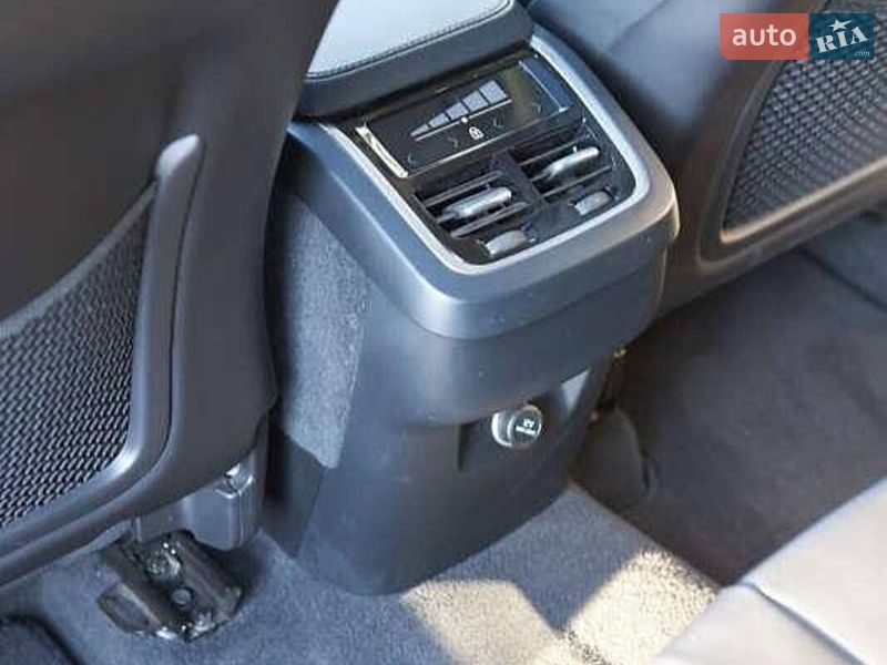 Фото Volvo XC90 з оголошення AUTO.RIA