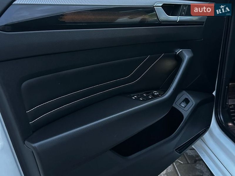 Фото Volkswagen Arteon з оголошення AUTO.RIA