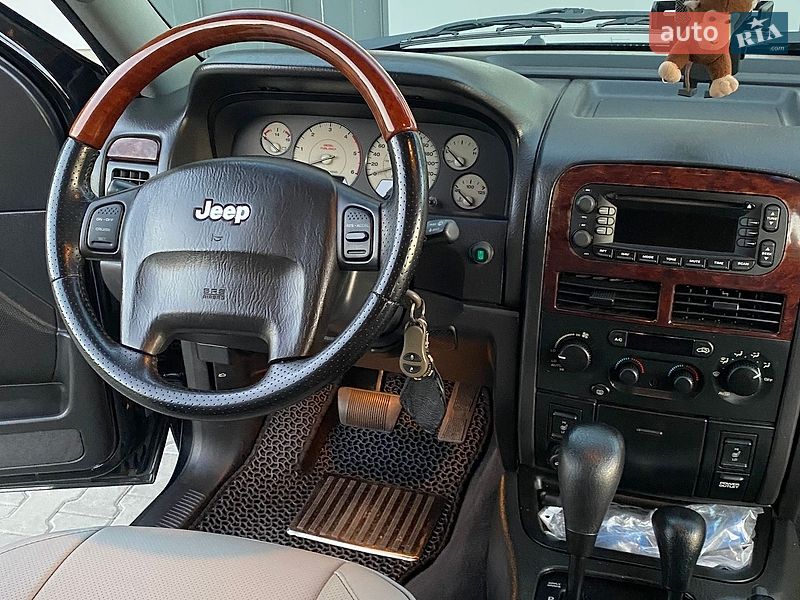 Фото Jeep Grand Cherokee з оголошення AUTO.RIA