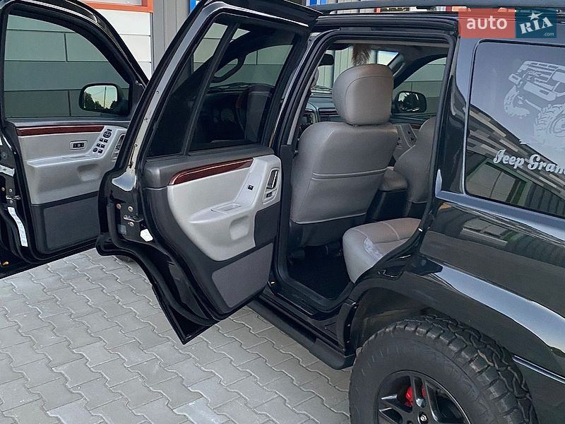 Фото Jeep Grand Cherokee з оголошення AUTO.RIA