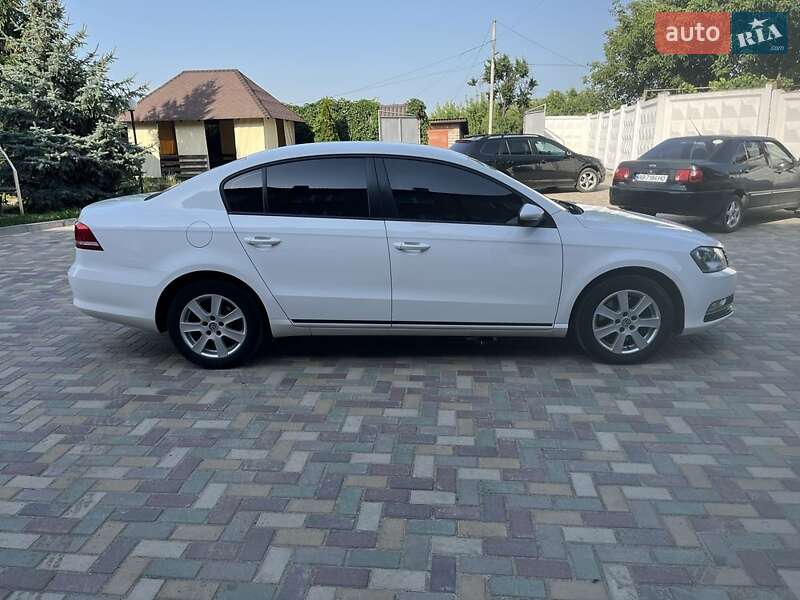 Фото Volkswagen Passat з оголошення AUTO.RIA