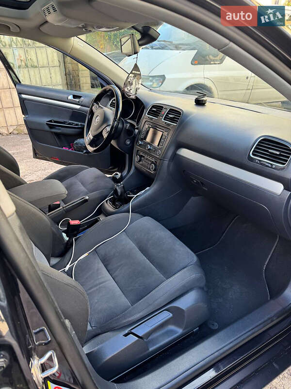 Фото Volkswagen Golf з оголошення AUTO.RIA