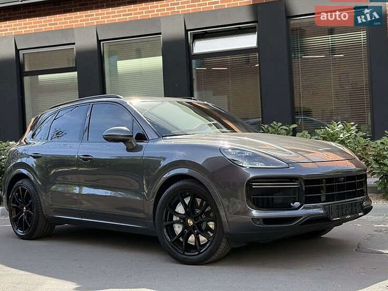 Фото Porsche Cayenne з оголошення AUTO.RIA