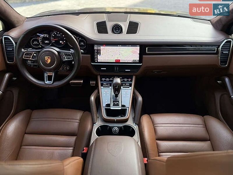 Фото Porsche Cayenne з оголошення AUTO.RIA