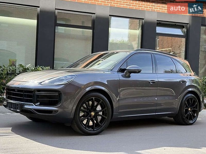 Фото Porsche Cayenne з оголошення AUTO.RIA