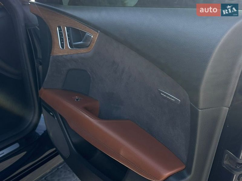 Фото Audi A7 Sportback з оголошення AUTO.RIA
