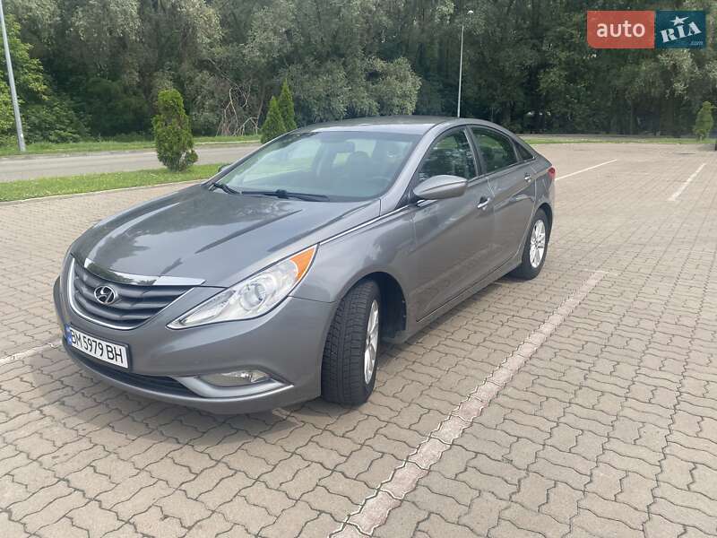 Фото Hyundai Sonata з оголошення AUTO.RIA