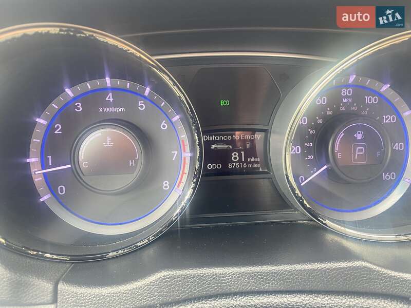 Фото Hyundai Sonata з оголошення AUTO.RIA