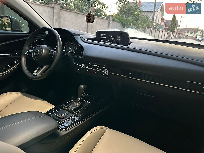 Фото Mazda CX-30 з оголошення AUTO.RIA