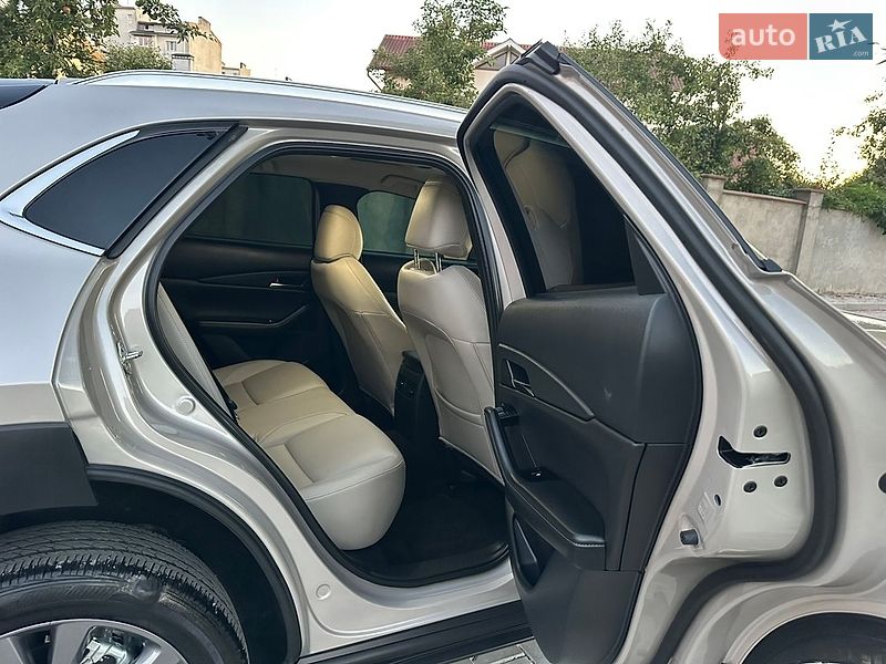 Фото Mazda CX-30 з оголошення AUTO.RIA