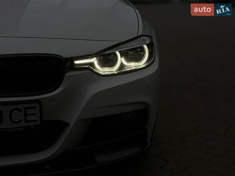 Фото BMW 3 Series з оголошення AUTO.RIA