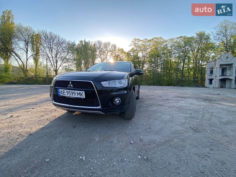 Фото Mitsubishi Outlander XL з оголошення AUTO.RIA