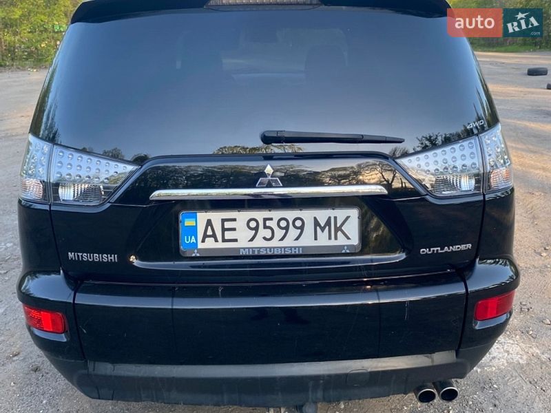 Фото Mitsubishi Outlander XL з оголошення AUTO.RIA