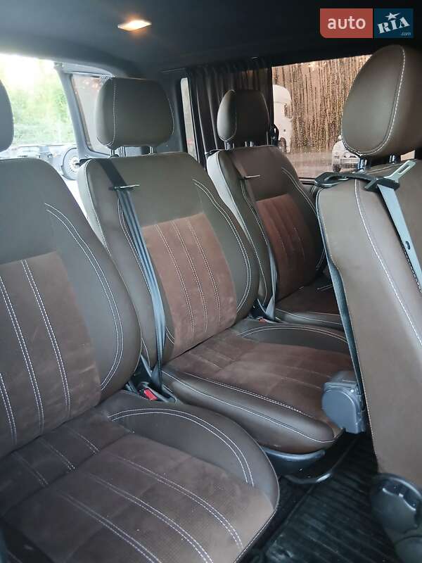 Фото Volkswagen Transporter з оголошення AUTO.RIA