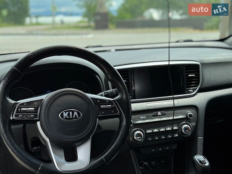 Фото Kia Sportage з оголошення AUTO.RIA