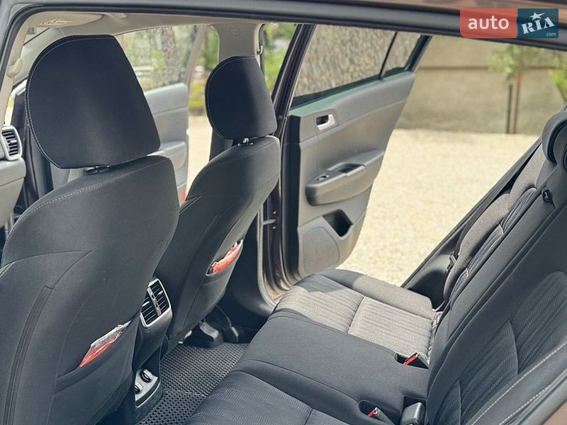 Фото Kia Sportage з оголошення AUTO.RIA
