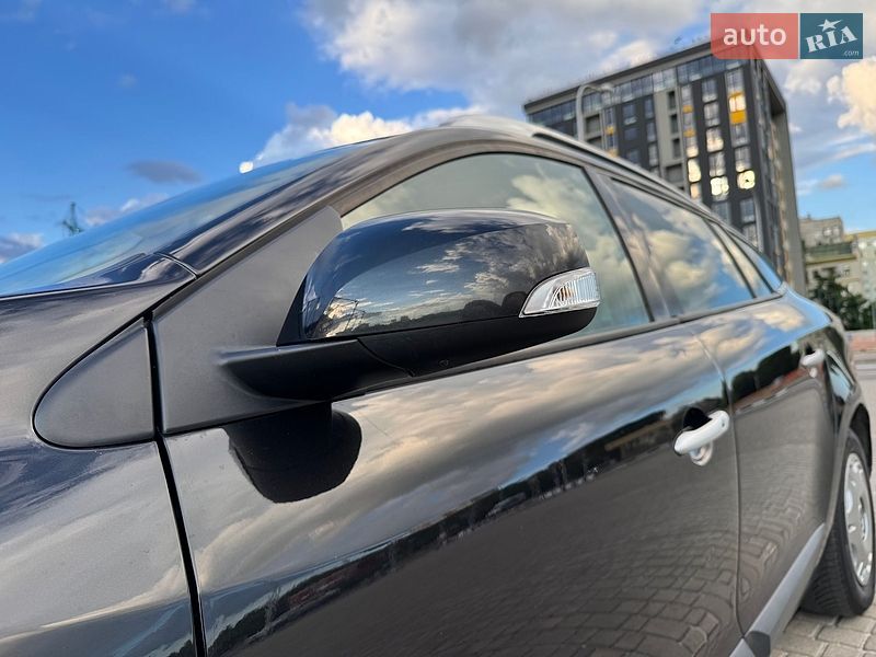 Фото Renault Megane з оголошення AUTO.RIA