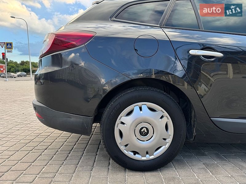 Фото Renault Megane з оголошення AUTO.RIA